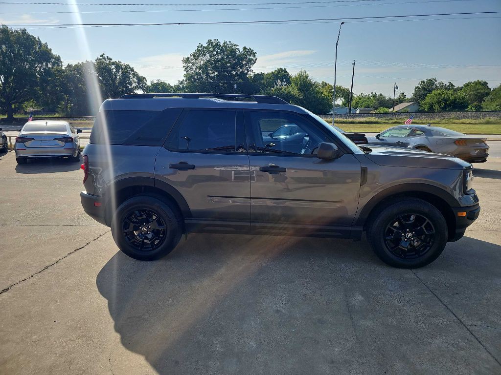2021 Ford Bronco Image 4