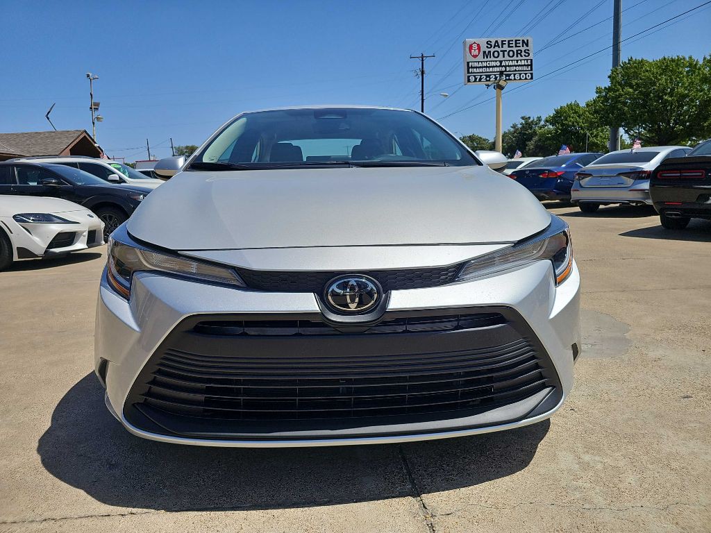 2025 Toyota Corolla Image 9
