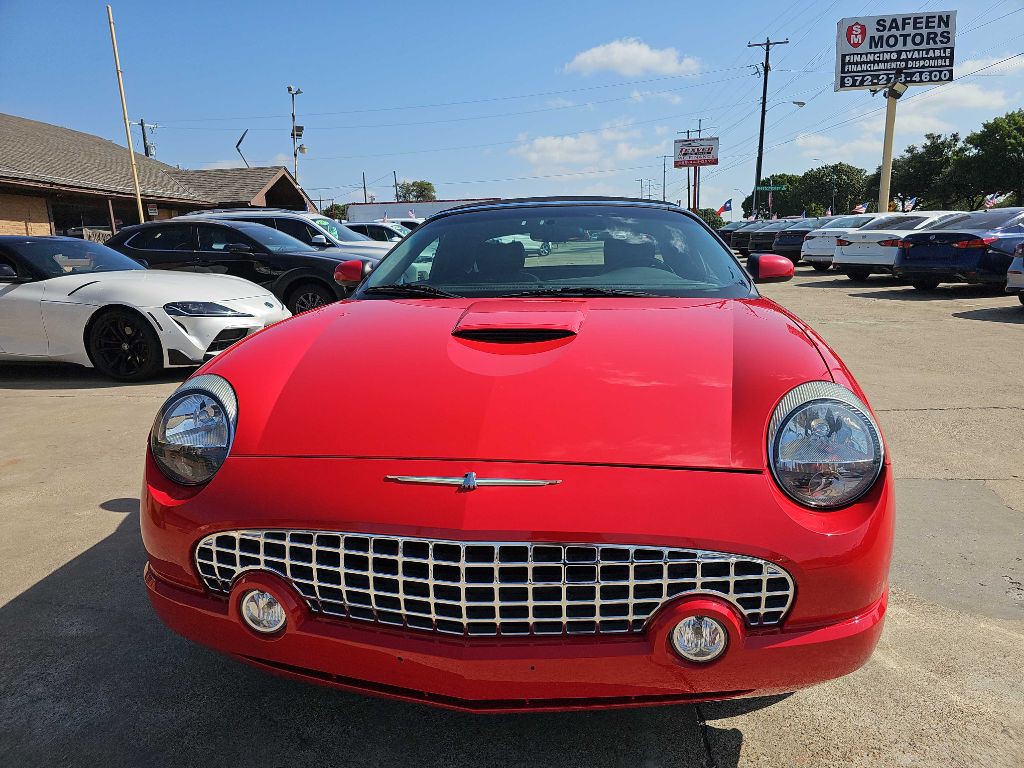 2002 Ford Thunderbird Image 8