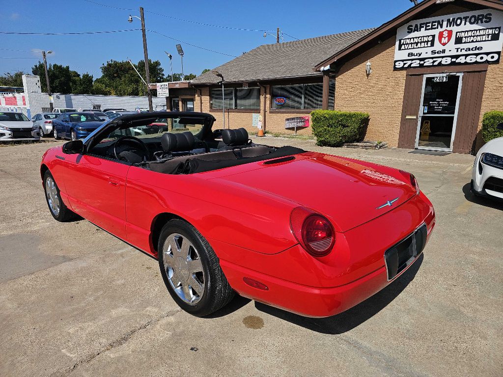 2002 Ford Thunderbird Image 33