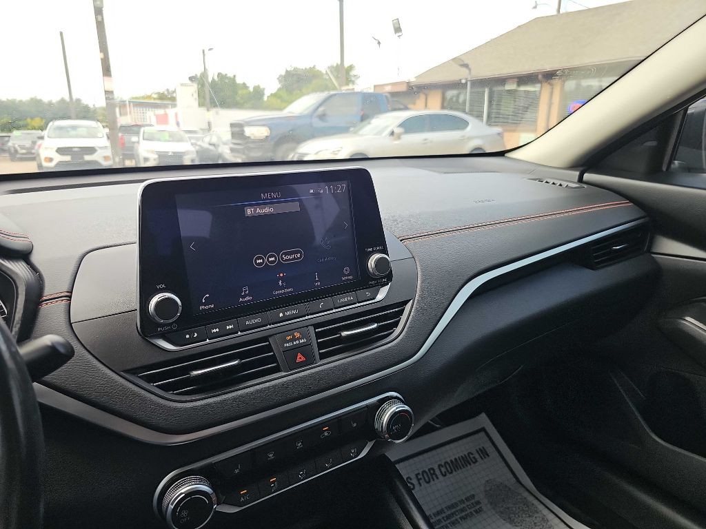 2022 Nissan Altima Image 27