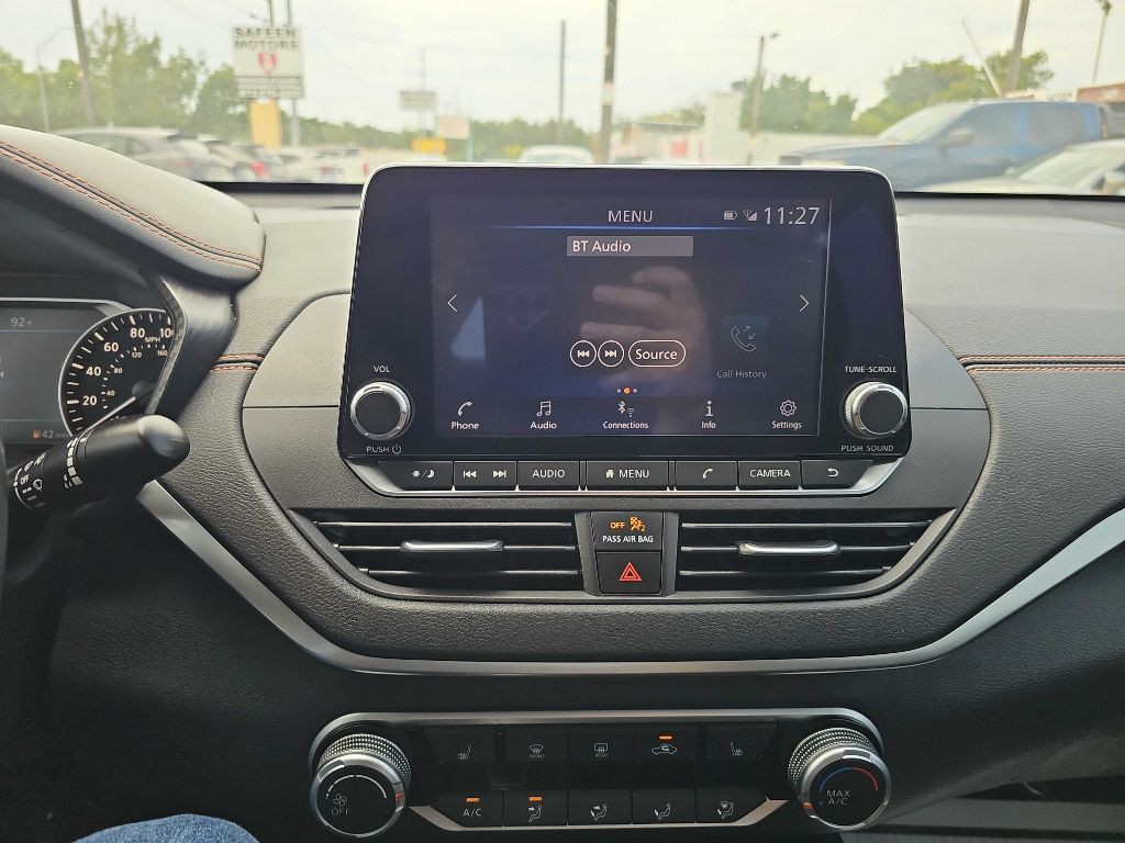 2022 Nissan Altima Image 54