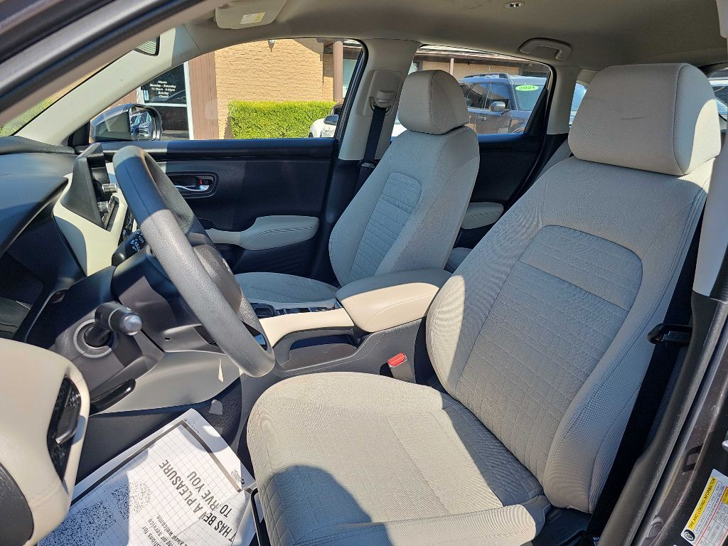 2025 Honda HR-V Image 13
