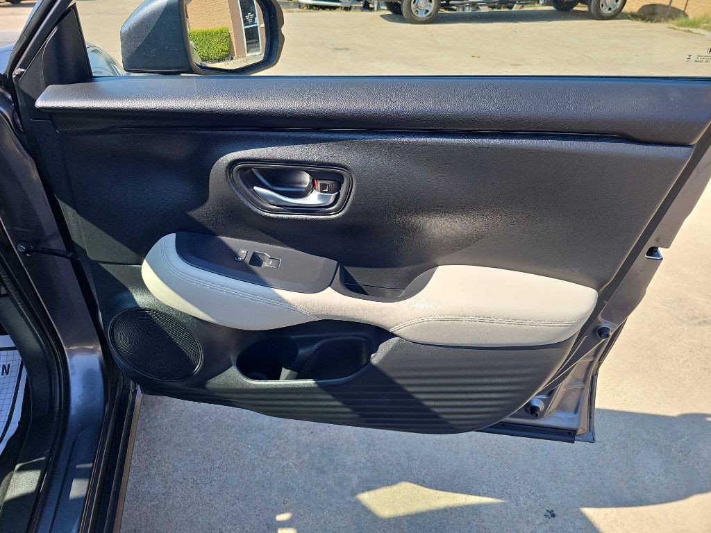 2025 Honda HR-V Image 18