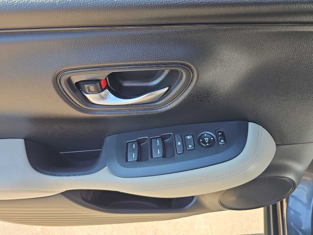 2025 Honda HR-V Image 19