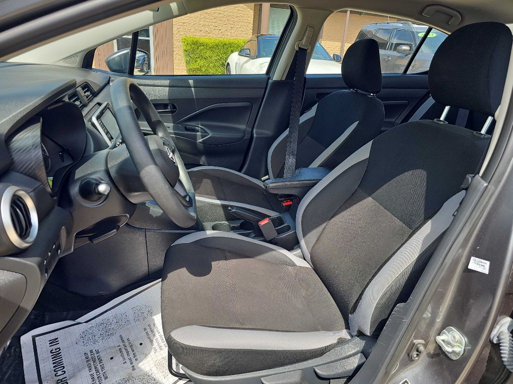 2025 Nissan Versa Image 13
