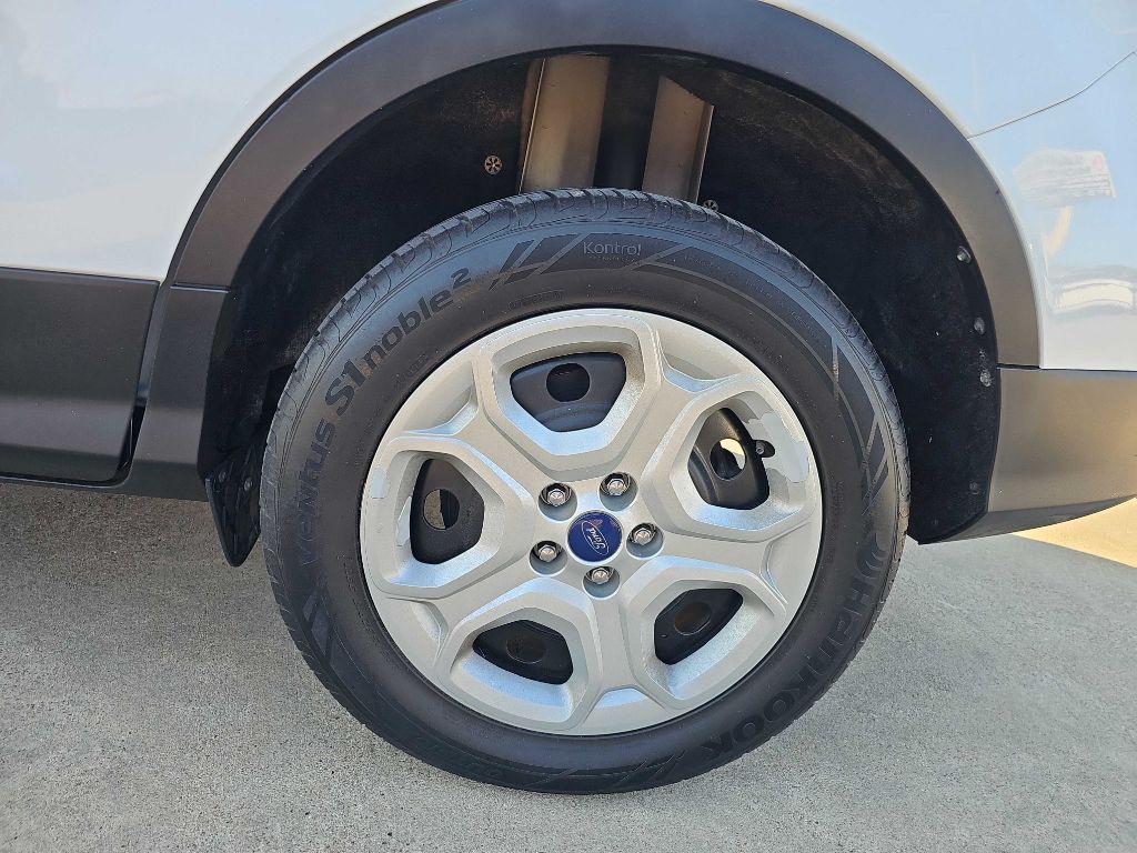 2017 Ford Escape Image 11