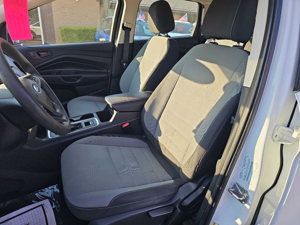 2017 Ford Escape Image 12