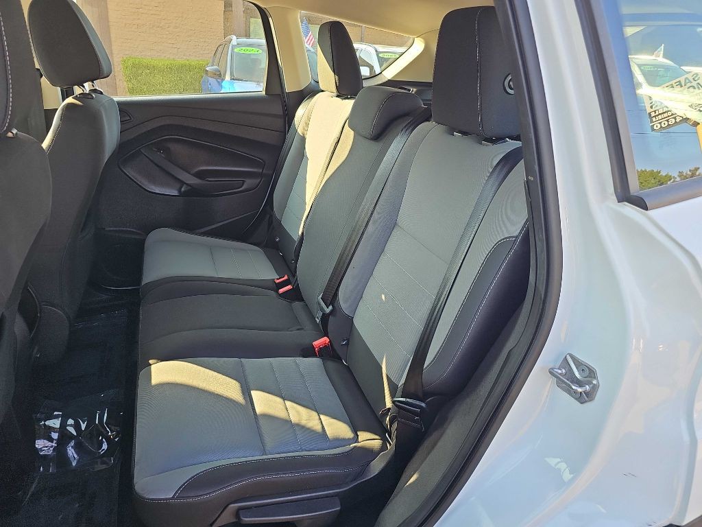 2017 Ford Escape Image 15