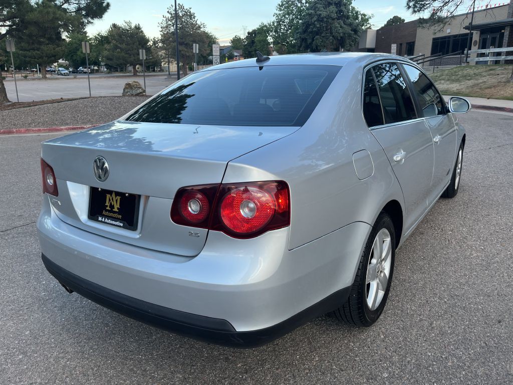 2009 Volkswagen Jetta Image 3