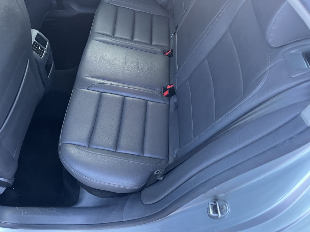 2009 Volkswagen Jetta Image 14
