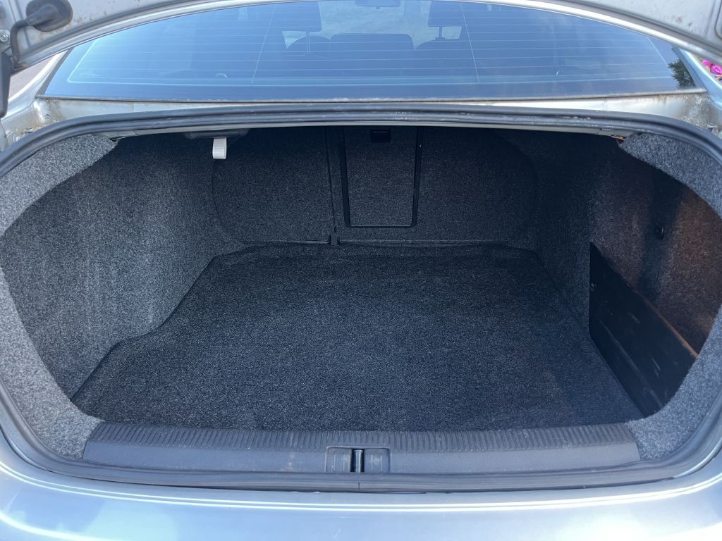 2009 Volkswagen Jetta Image 21
