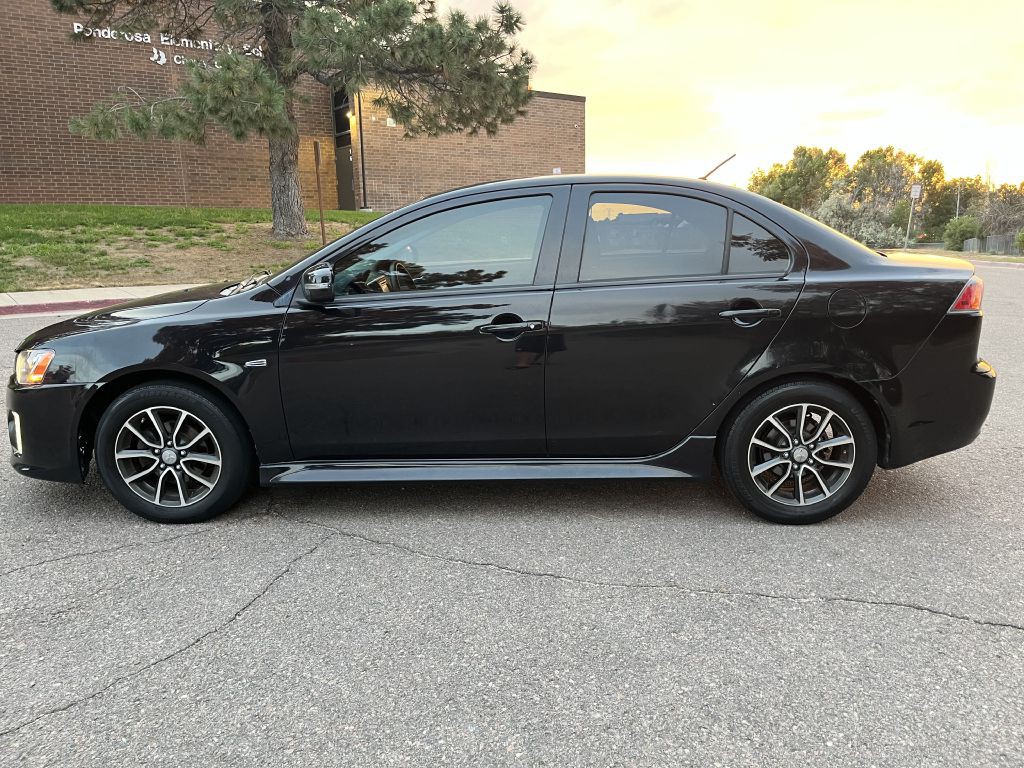 2017 Mitsubishi Lancer Image 6