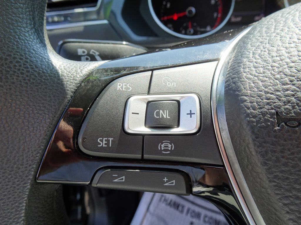 2020 Volkswagen Tiguan Image 24