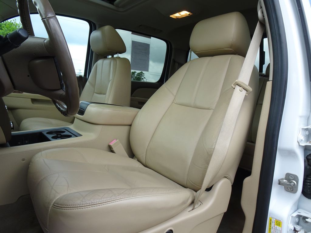 2011 Chevrolet Silverado 1500 Image 10