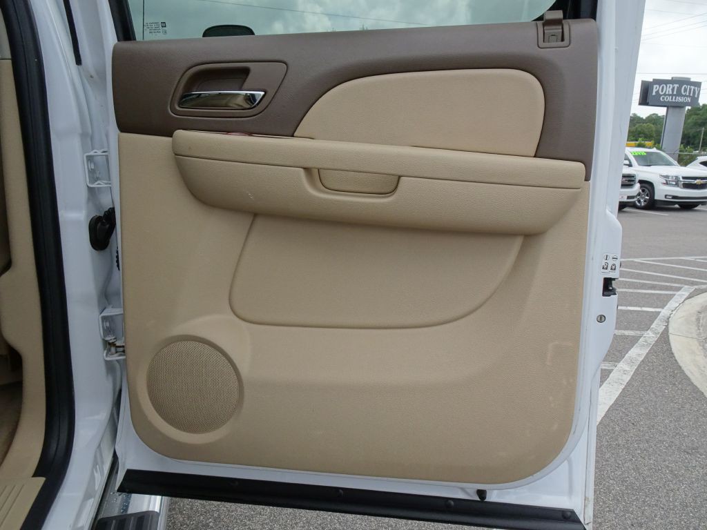 2011 Chevrolet Silverado 1500 Image 18