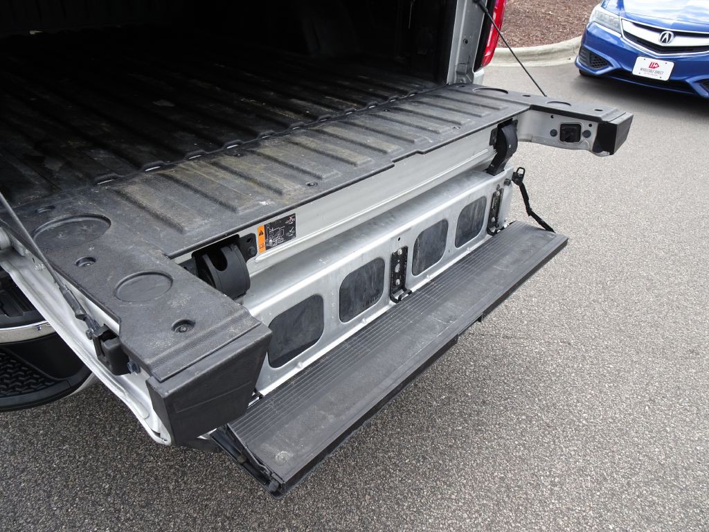 2019 GMC Sierra Image 30
