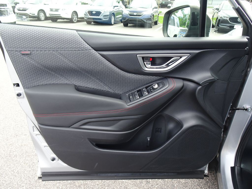 2019 Subaru Forester Image 10