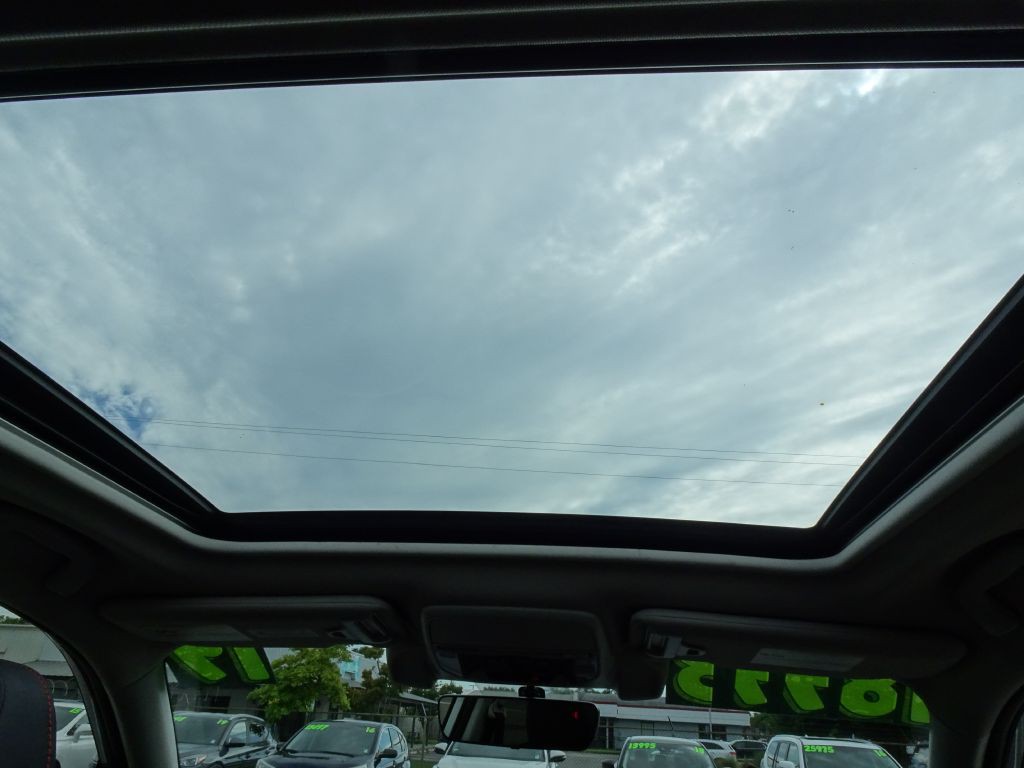 2019 Subaru Forester Image 19
