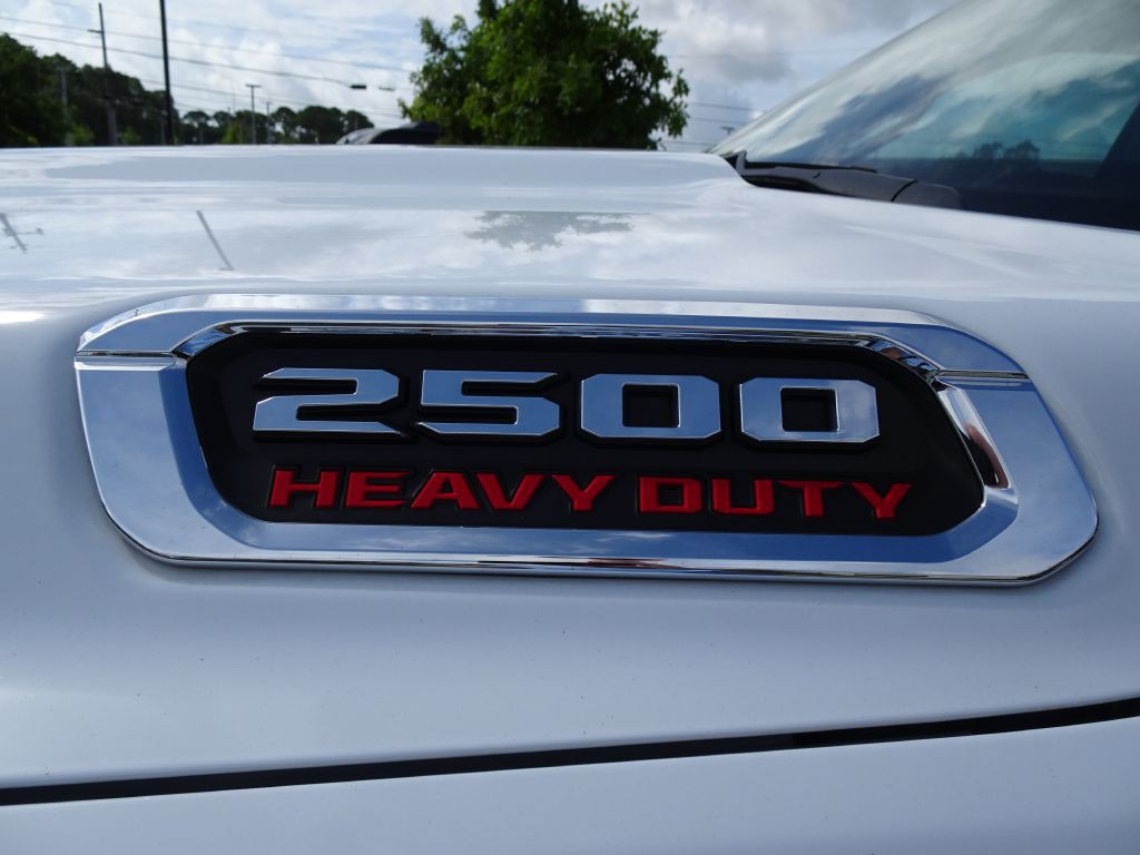 2022 RAM 2500 Image 40
