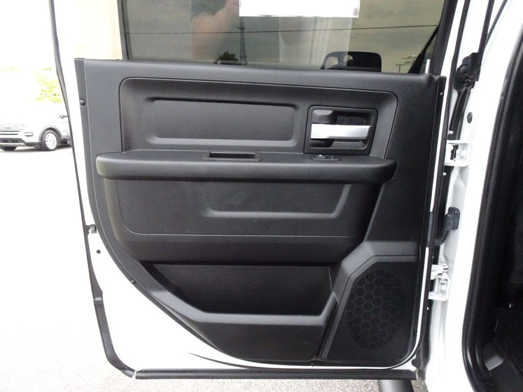 2019 RAM 2500 Image 14