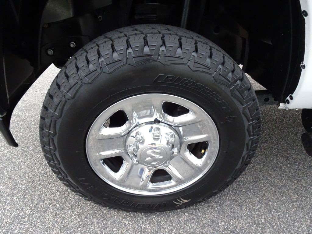 2019 RAM 2500 Image 36