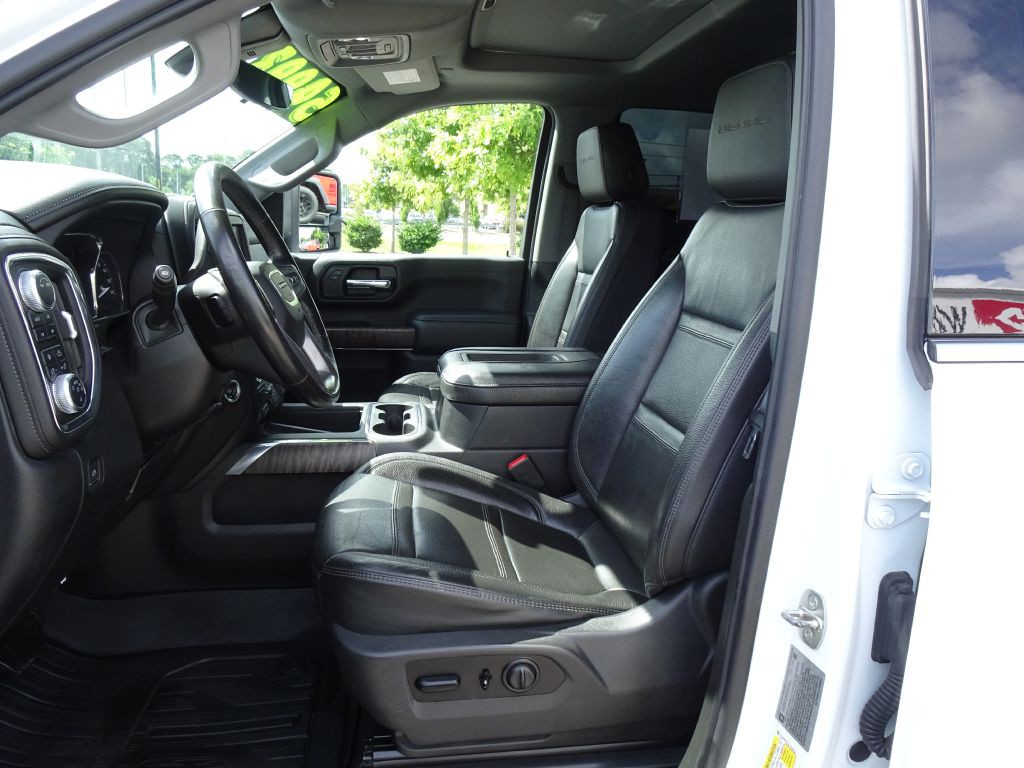 2020 GMC Sierra Image 9