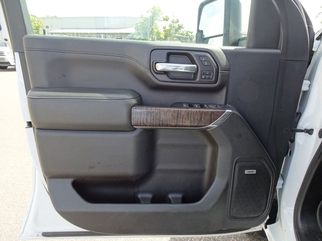 2020 GMC Sierra Image 11