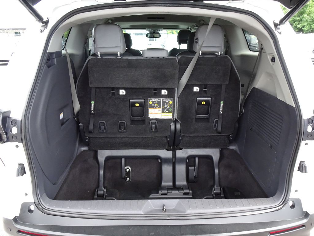 2021 Toyota Sienna Image 28