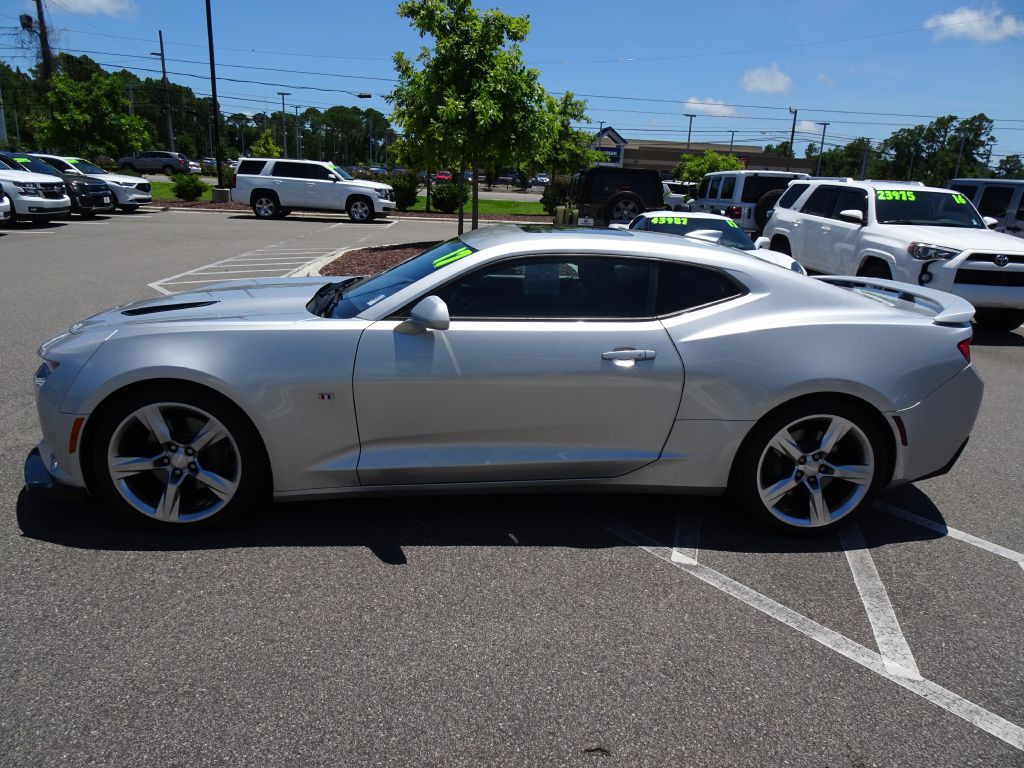 2017 Chevrolet Camaro Image 6