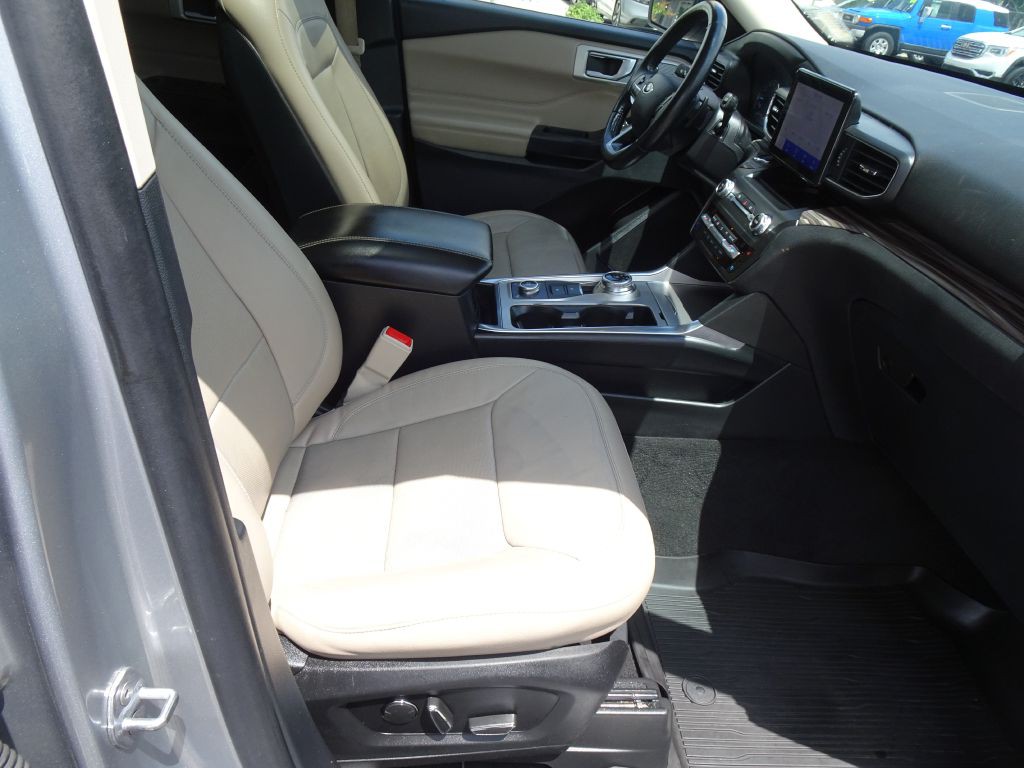2020 Ford Explorer Image 16