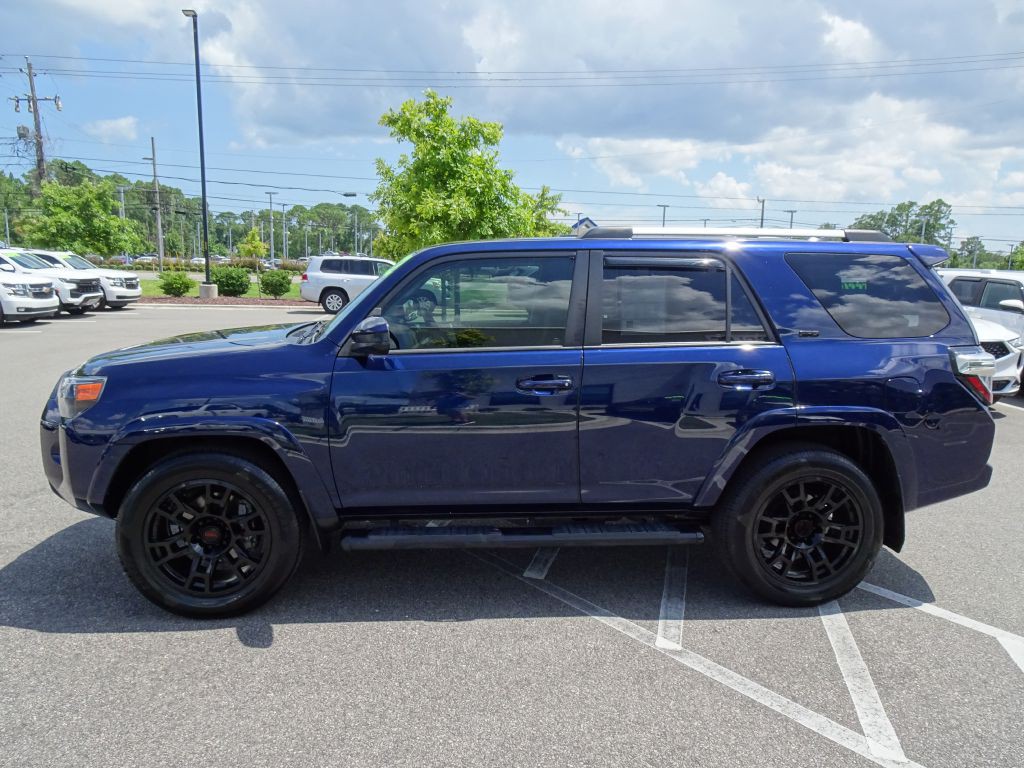 2022 Toyota 4Runner Image 6