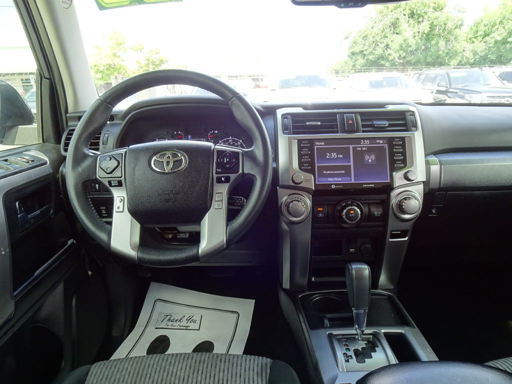 2022 Toyota 4Runner Image 21