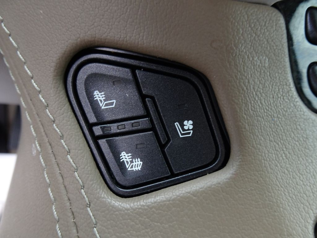 2019 GMC Yukon Image 29