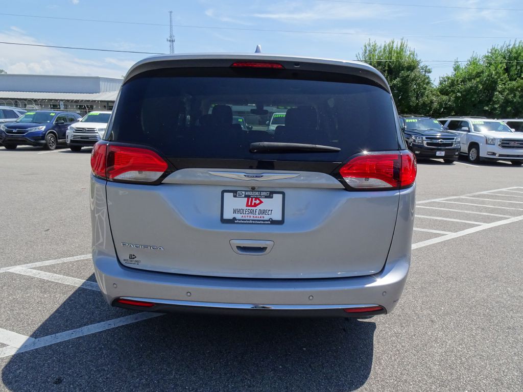 2020 Chrysler Pacifica Image 4