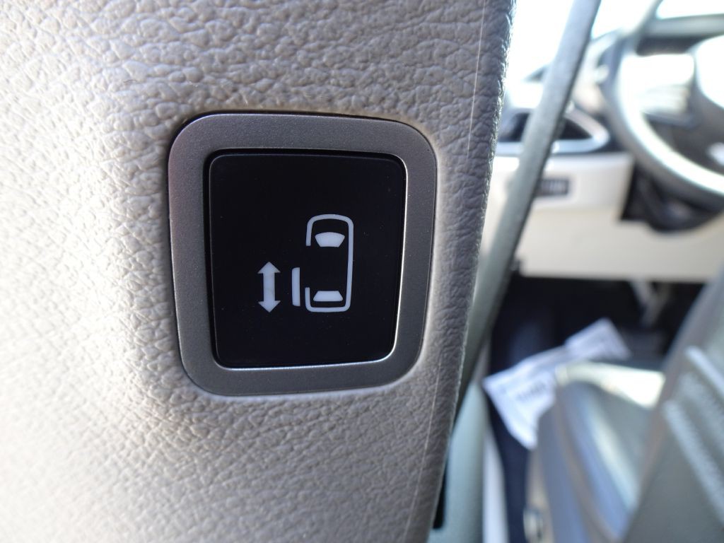 2020 Chrysler Pacifica Image 15