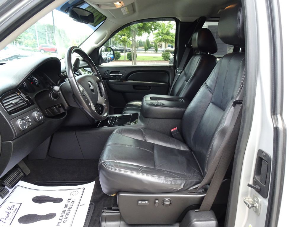 2010 Chevrolet Silverado 1500 Image 9