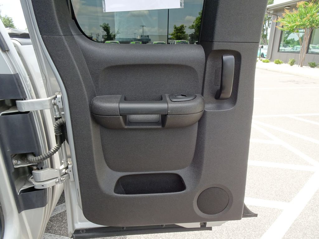 2010 Chevrolet Silverado 1500 Image 13