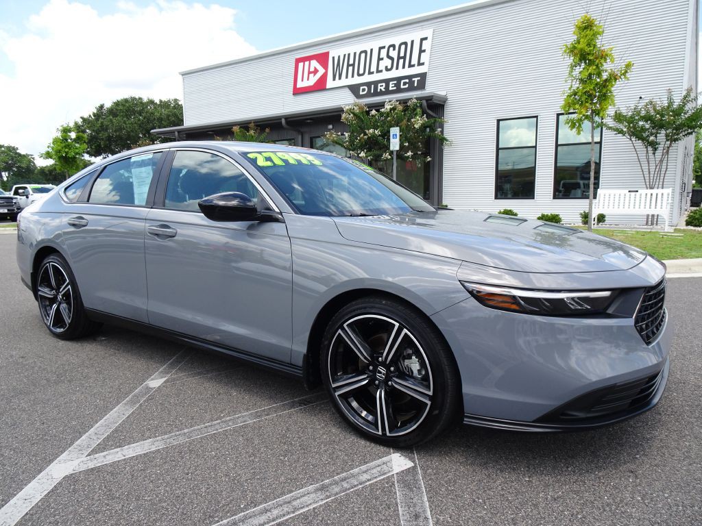 2024 Honda Accord Image 1