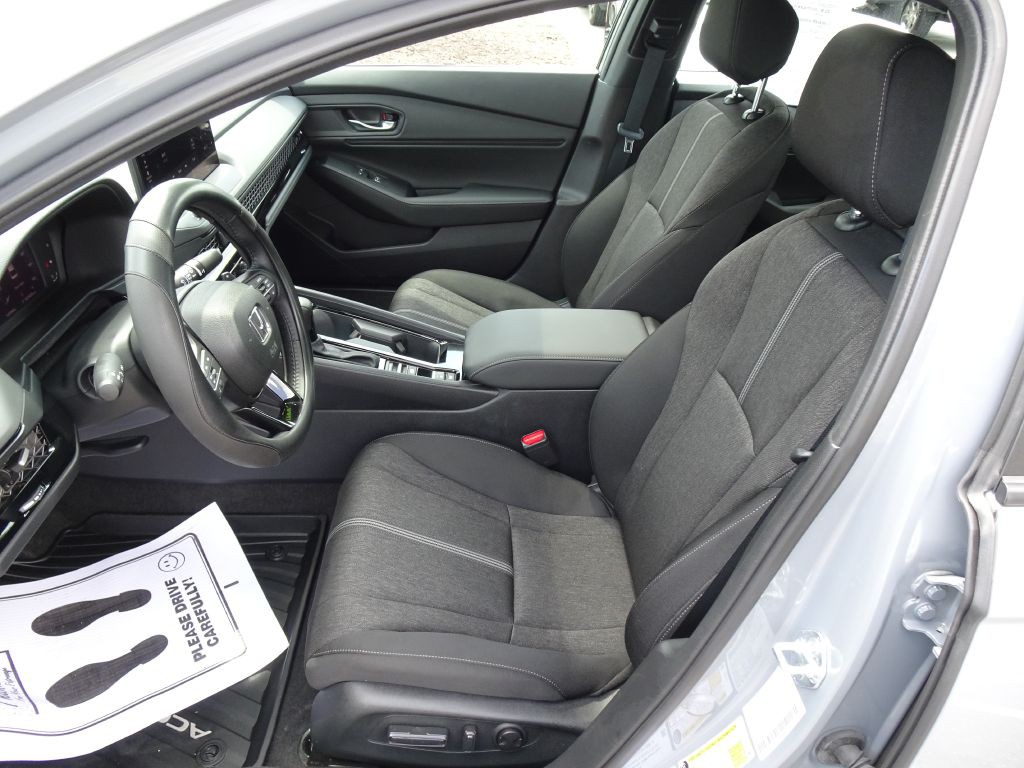 2024 Honda Accord Image 9