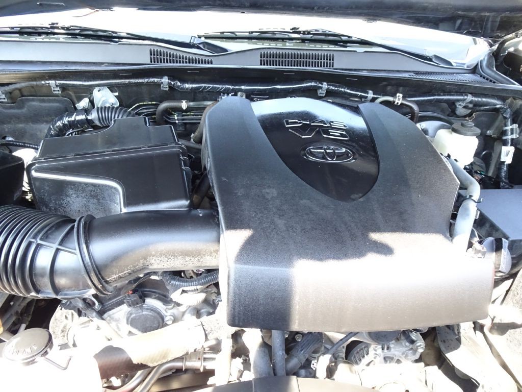 2019 Toyota Tacoma Image 29