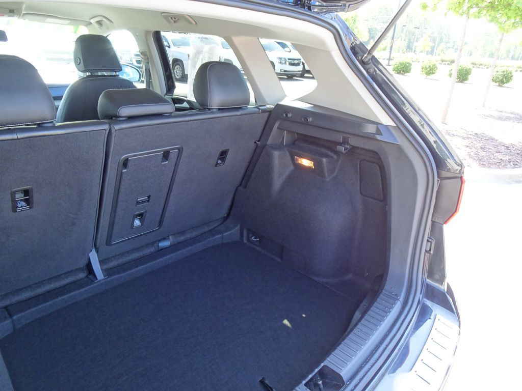 2022 Volkswagen Taos Image 27