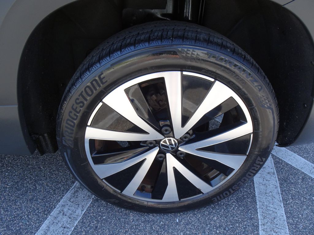 2022 Volkswagen Taos Image 33