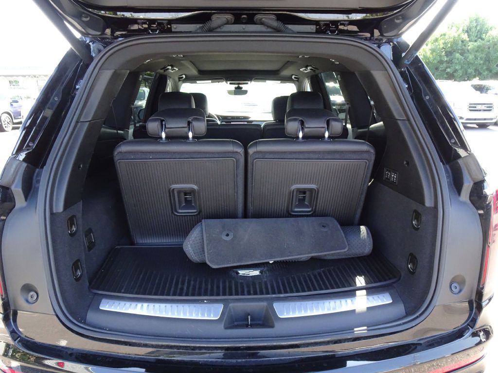 2025 Cadillac XT6 Image 28