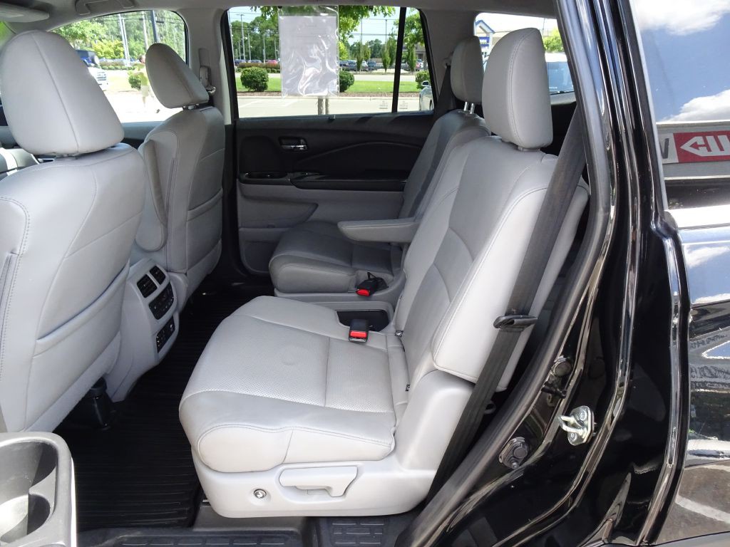 2018 Honda Pilot Image 13