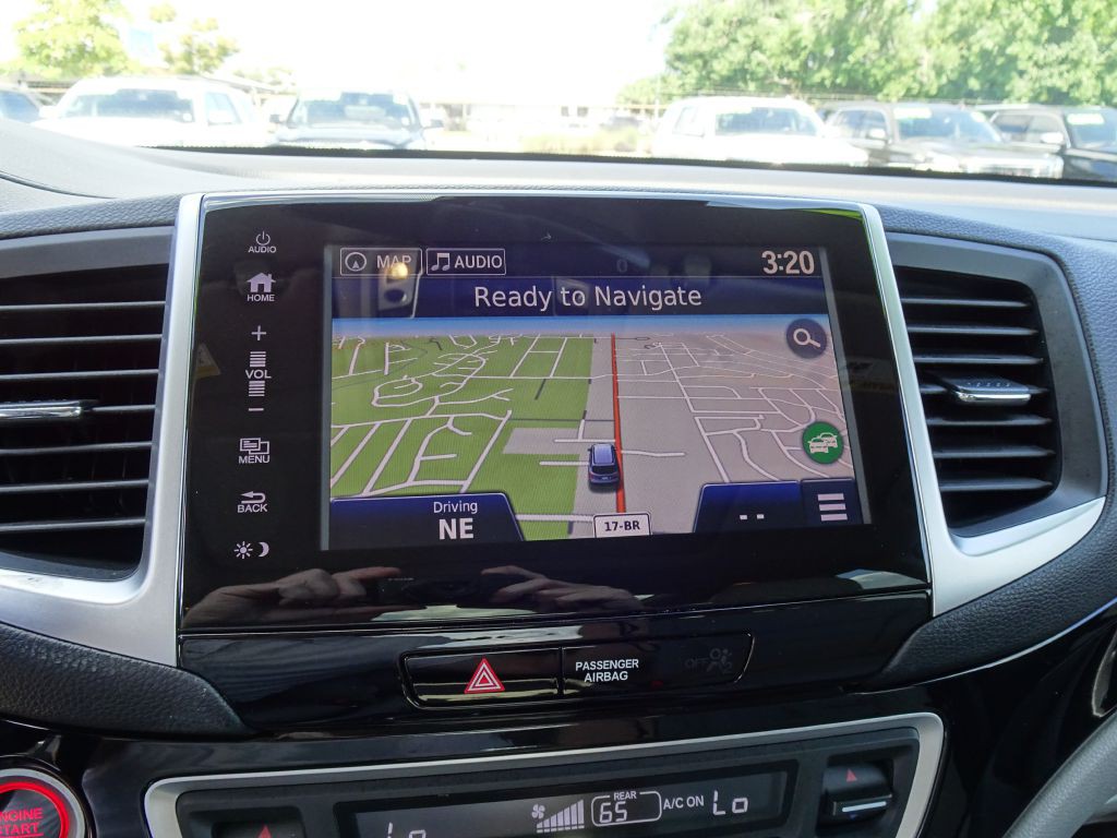 2018 Honda Pilot Image 25