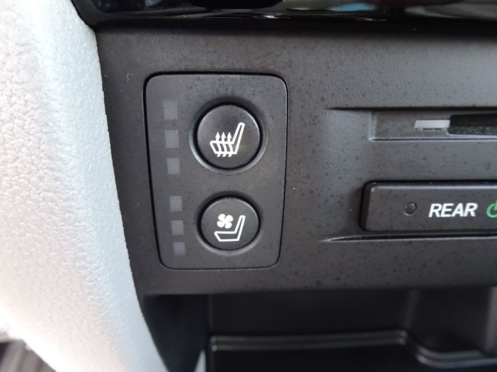 2018 Honda Pilot Image 27