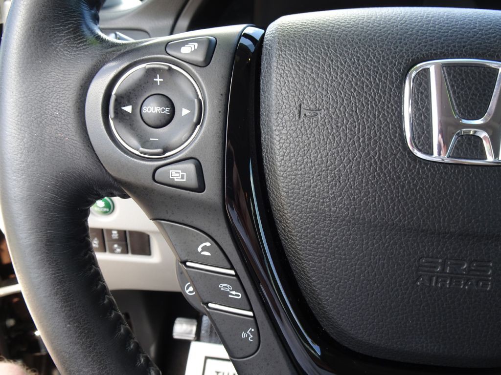 2018 Honda Pilot Image 30
