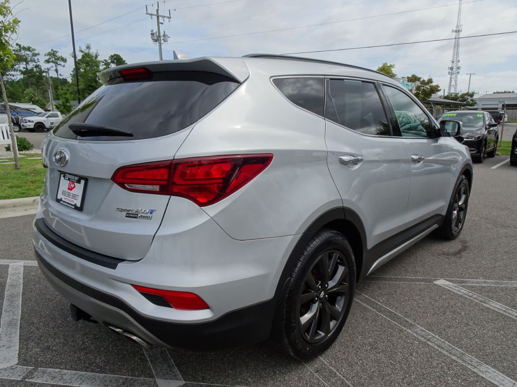2018 Hyundai Santa Fe Sport Image 3