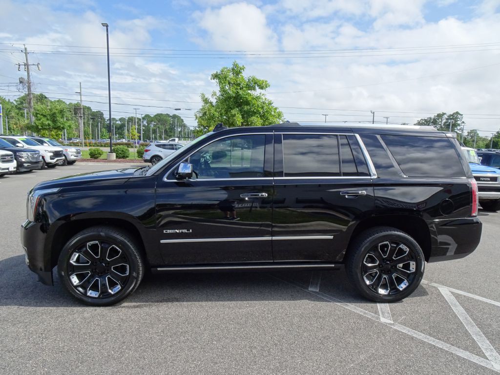 2020 GMC Yukon Image 6